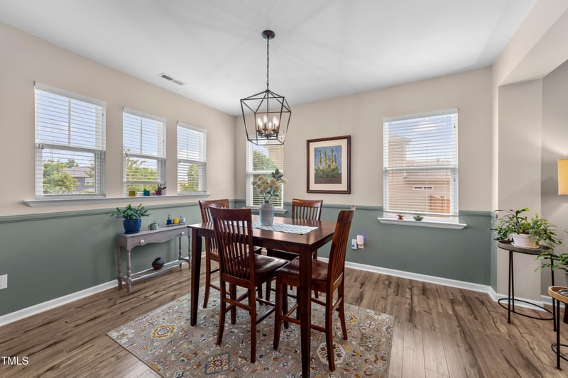 117 Eno Dr, Holly Springs, NC 27540