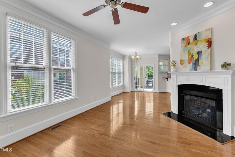 117 Finsbury St, Durham, NC 27703