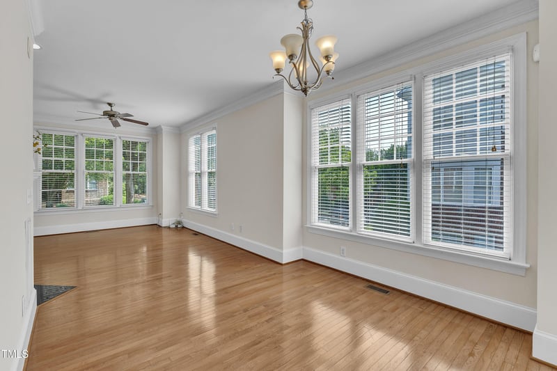 117 Finsbury St, Durham, NC 27703