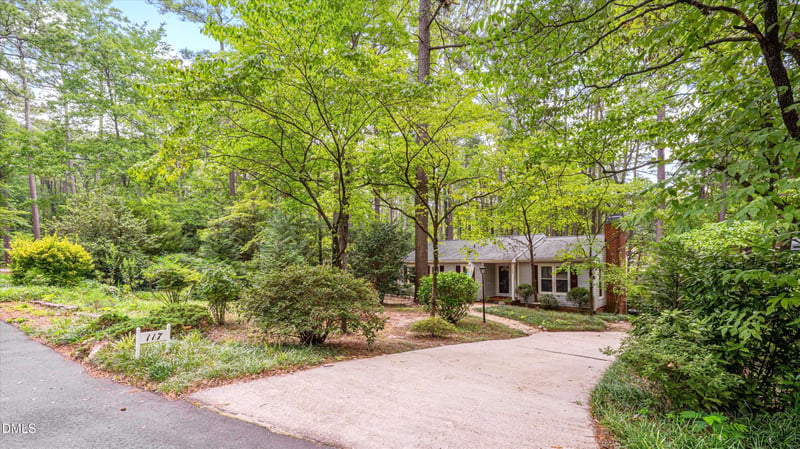 117 Flora Mcdonald Ln, Cary, NC 27511