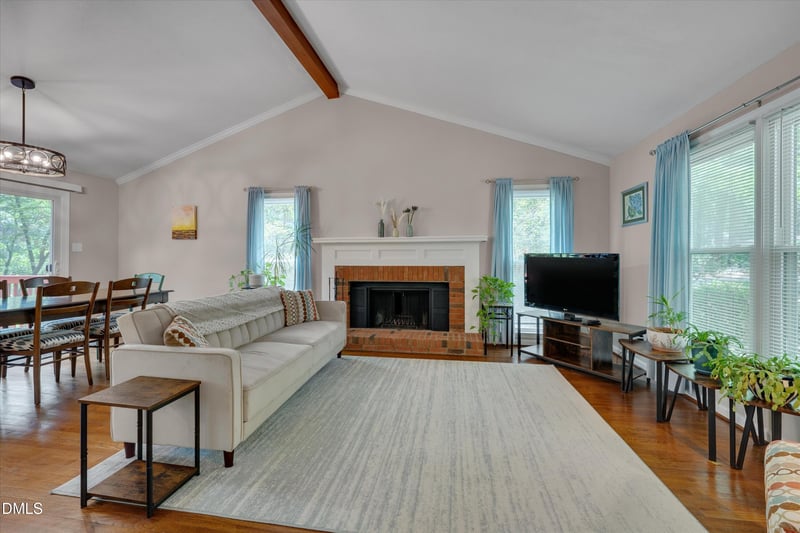 117 Flora Mcdonald Ln, Cary, NC 27511