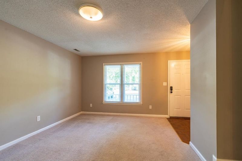 117 Forest Oaks Dr, Durham, NC 27705