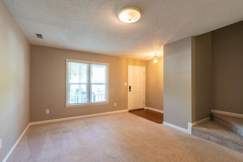 117 Forest Oaks Dr, Durham, NC 27705