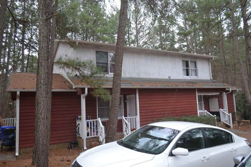 117 Forsyth Dr, Chapel Hill, NC 27517