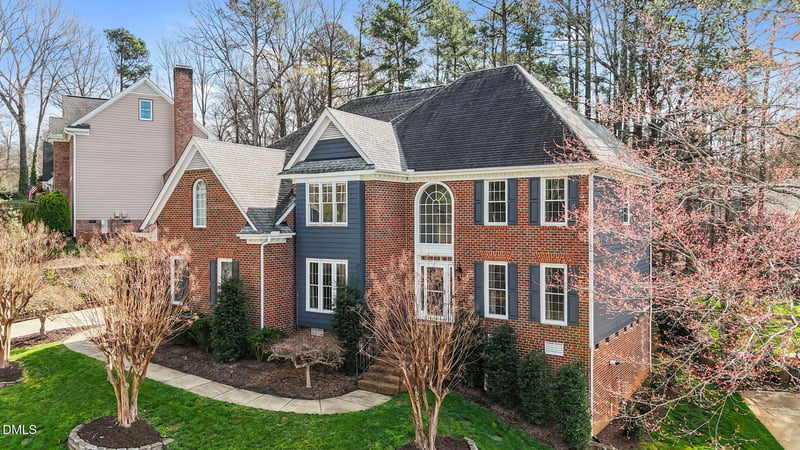 117 Fox Briar Ln, Cary, NC 27518