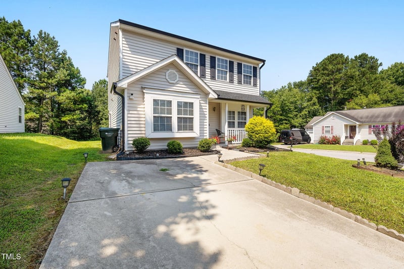 117 Gladstone Dr, Durham, NC 27703