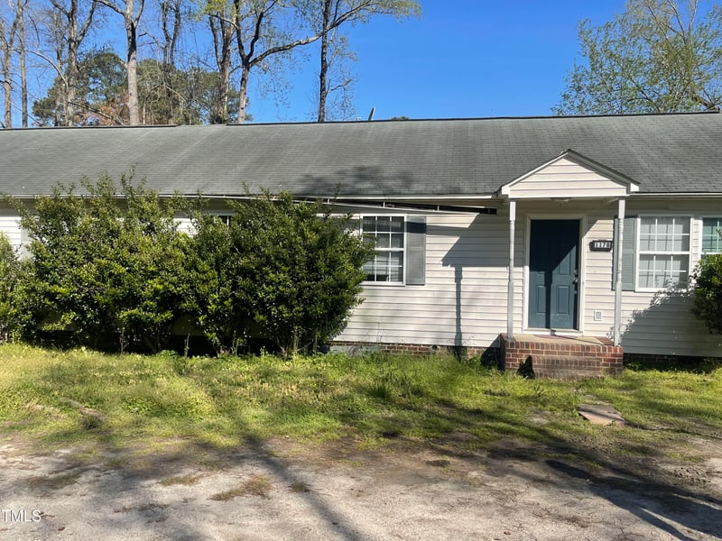 117 Glenn St, Zebulon, NC 27597