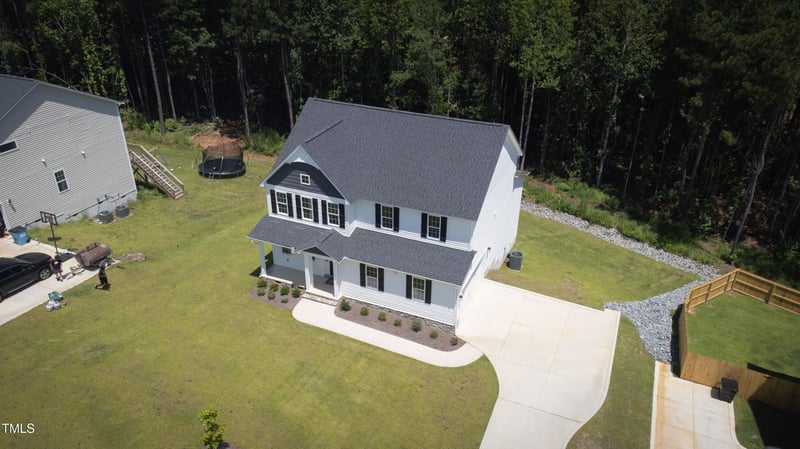 117 Godwin Ct, Sanford, NC 27330