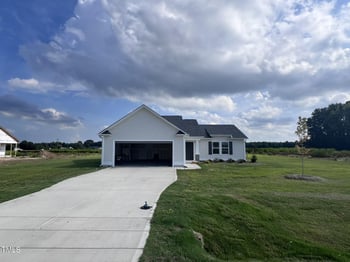 117 Grace Ridge Ct, Benson, NC 27504