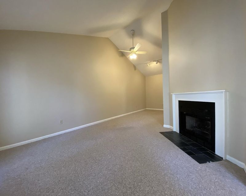 117 Gristmill Ln, Chapel Hill, NC 27514