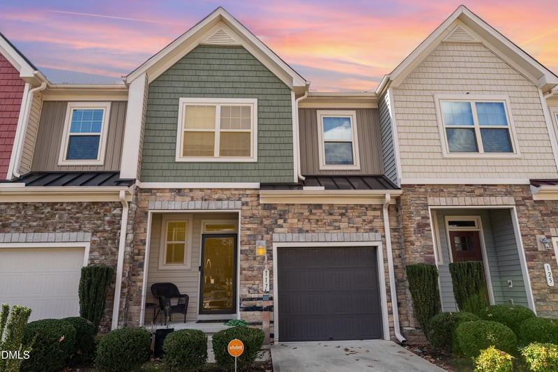 117 Hill Shore Ln, Clayton, NC 27527