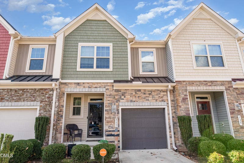 117 Hill Shore Ln, Clayton, NC 27527