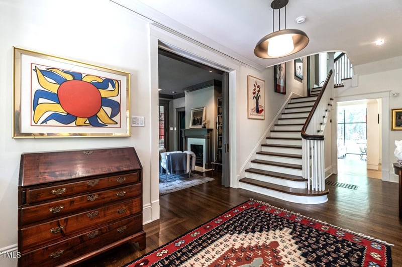117 Hillcrest Rd, Raleigh, NC 27605