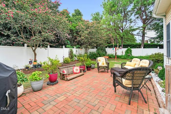 117 Holly Bay Ln, Holly Springs, NC 27540