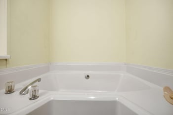 117 Huron Dr, Louisburg, NC 27549