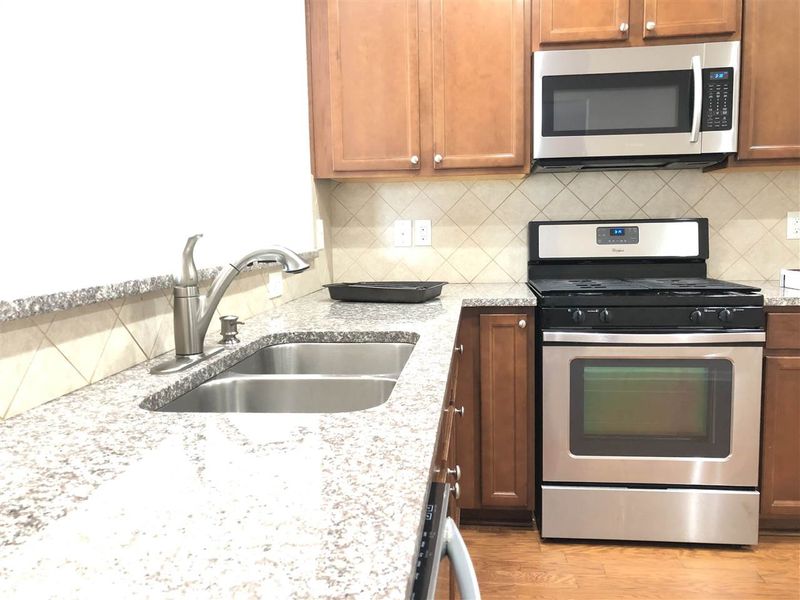 117 Kathleen Ct, Morrisville, NC 27560