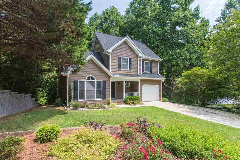 117 Kendlewick Dr, Cary, NC 27511