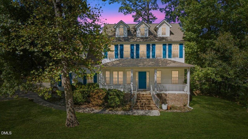 117 Lake Point Dr, Clayton, NC 27527