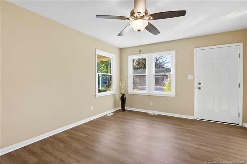 117 Leona Ave, Fayetteville, NC 28314