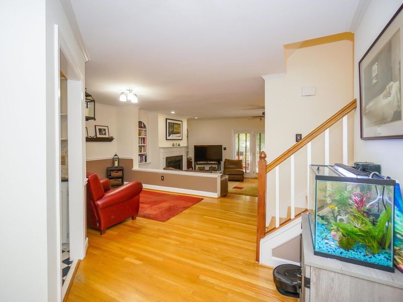 117 Loch Bend Ln, Cary, NC 27518