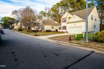 117 Longbridge Dr, Cary, NC 27518