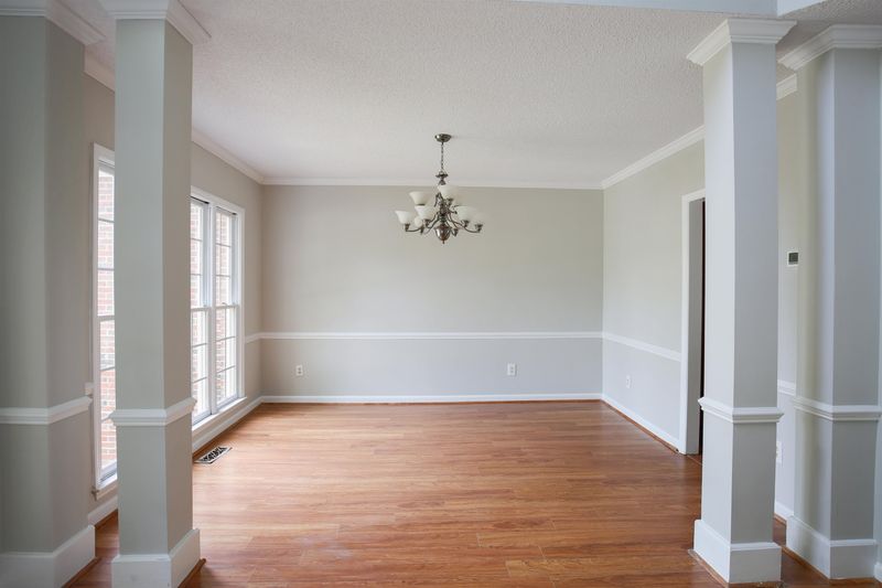 117 Lost Tree Ln, Cary, NC 27513