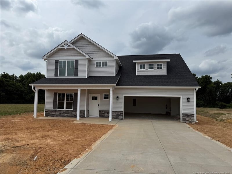 117 Margot Manor Dr, Benson, NC 27504