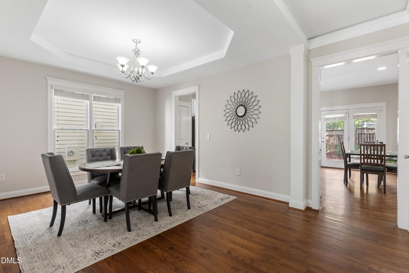 117 Naperville Dr, Cary, NC 27519