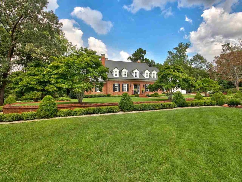 117 New Castle Dr, Chapel Hill, NC 27517