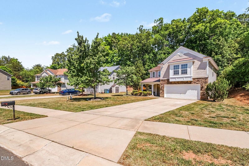 117 Oakchest Ct, Durham, NC 27703