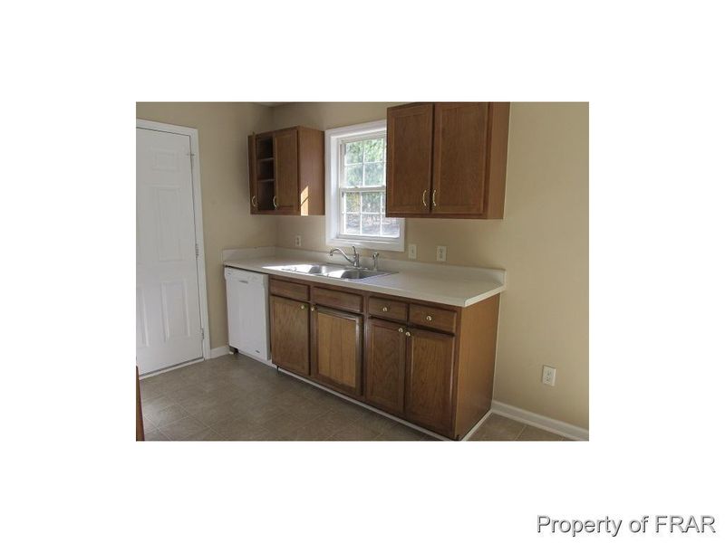 117 Orchard Crest Cir, Sanford, NC 27332