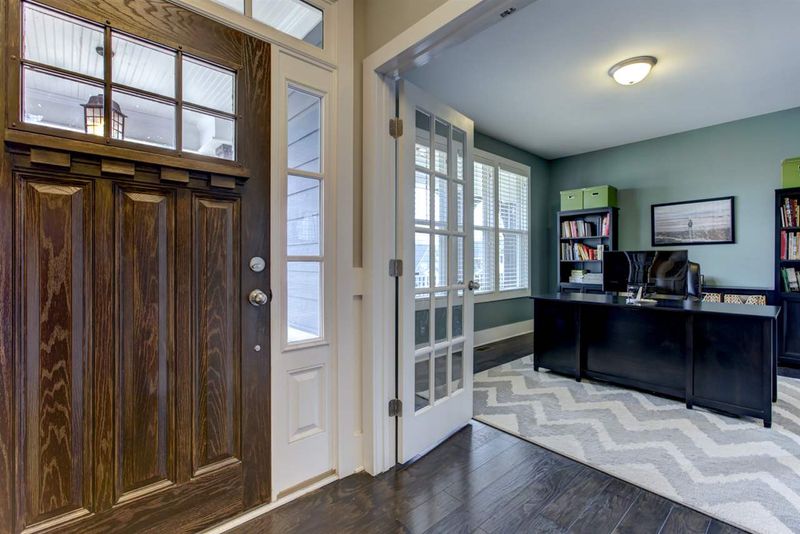 117 Pointe Park Cir, Holly Springs, NC 27540
