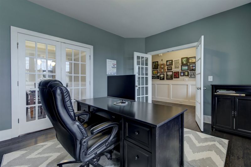 117 Pointe Park Cir, Holly Springs, NC 27540