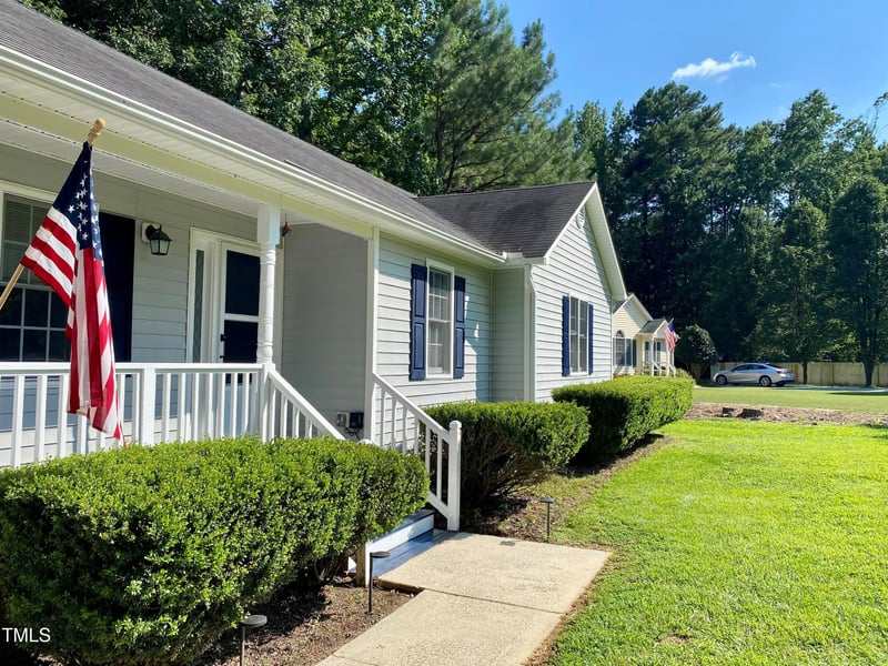 117 Primrose Ln, Clayton, NC 27520