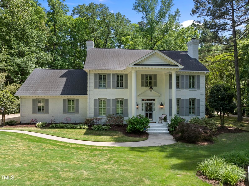 117 Queensferry Rd, Cary, NC 27511