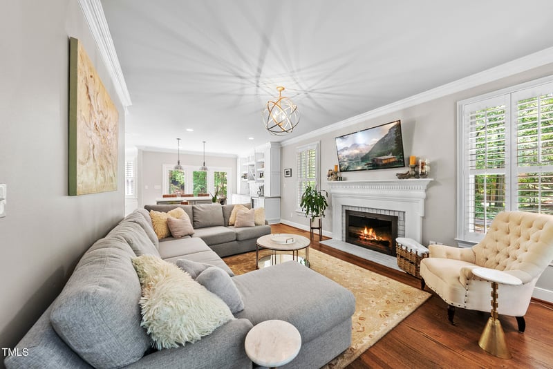 117 Queensferry Rd, Cary, NC 27511