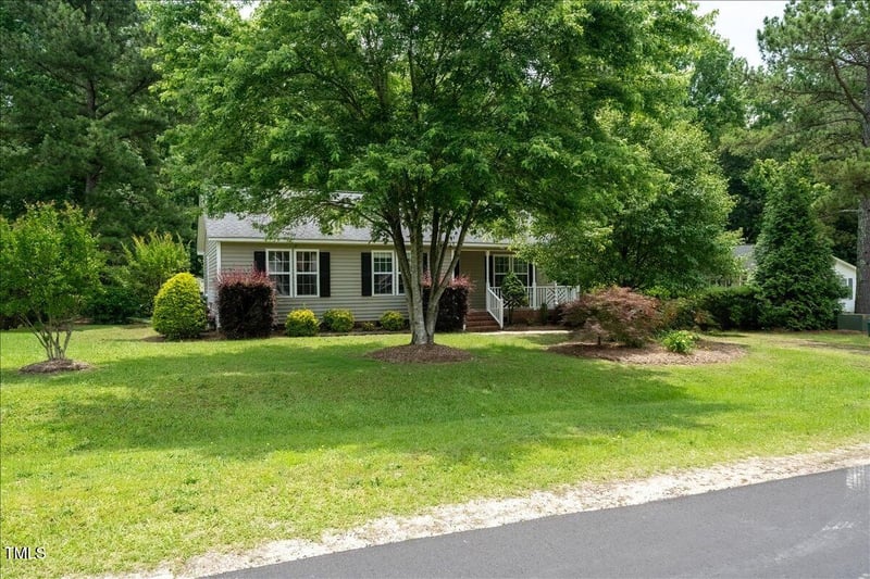 117 Rack Ct, Willow Springs, NC 27592