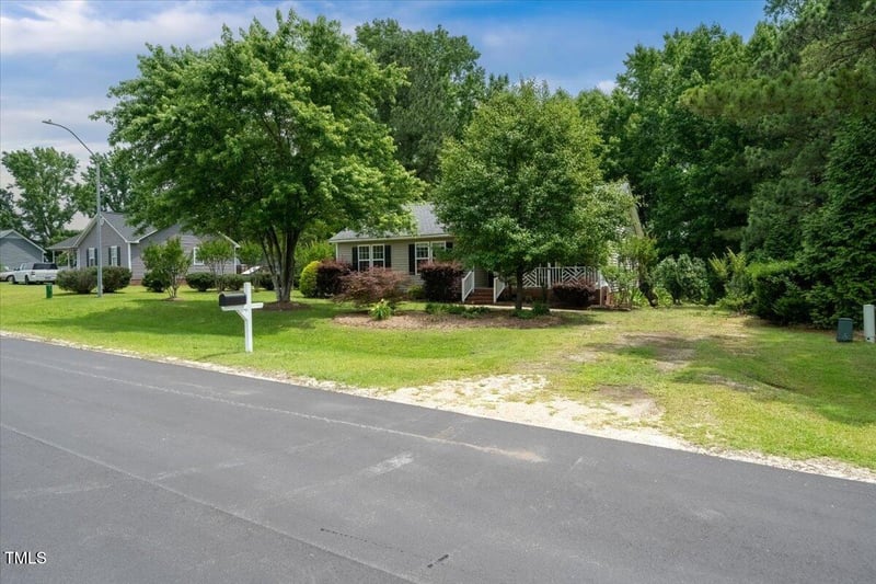 117 Rack Ct, Willow Springs, NC 27592