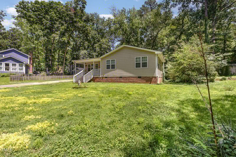 117 Red Bud Ct, Cary, NC 27513