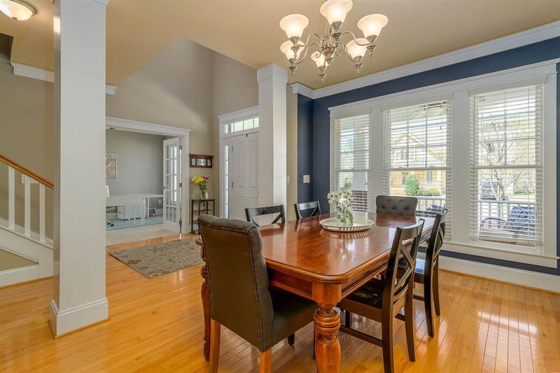 117 Redhill Rd, Holly Springs, NC 27540