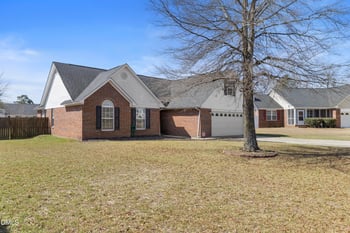 117 Robin Pl, Fayetteville, NC 28306