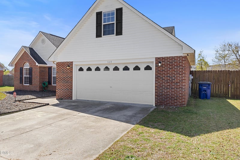 117 Robin Pl, Fayetteville, NC 28306