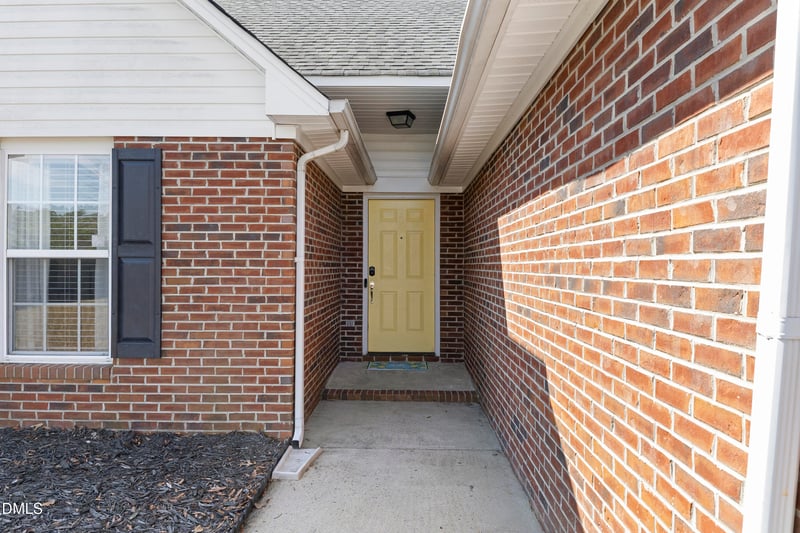 117 Robin Pl, Fayetteville, NC 28306