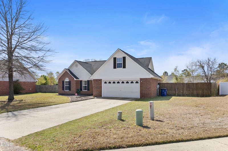 117 Robin Pl, Fayetteville, NC 28306