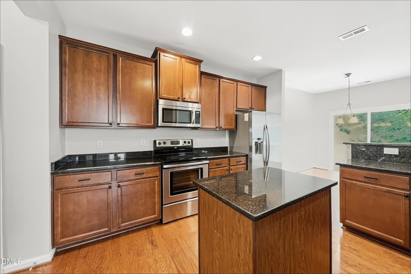 117 Rosebud Ln, Durham, NC 27704
