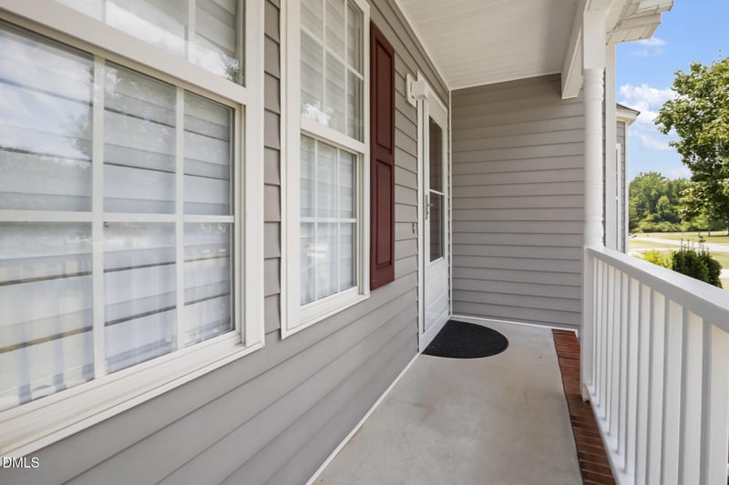 117 Sherman Rd, Fuquay Varina, NC 27526