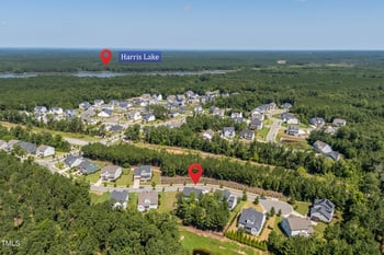 117 Silent Bend Dr, Holly Springs, NC 27540