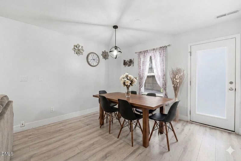117 Stephenson Dr, Smithfield, NC 27577