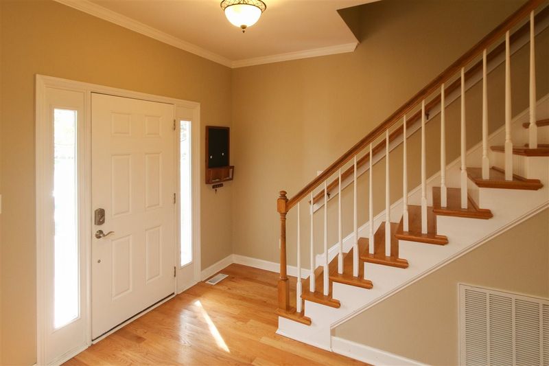 117 Sudbury Ln, Chapel Hill, NC 27516