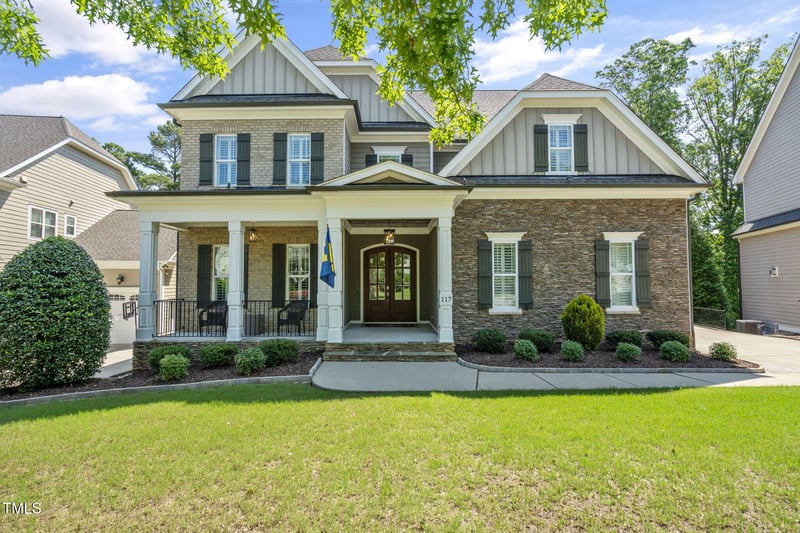117 Synandra Ln, Holly Springs, NC 27540